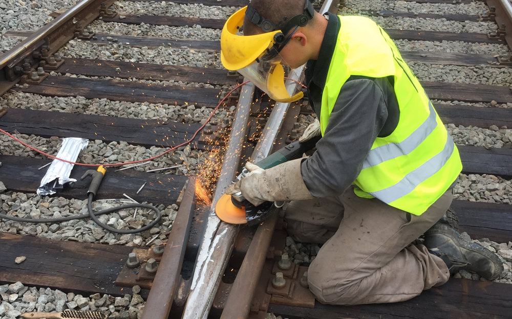 Entretien des coeurs de croisement ferroviaires